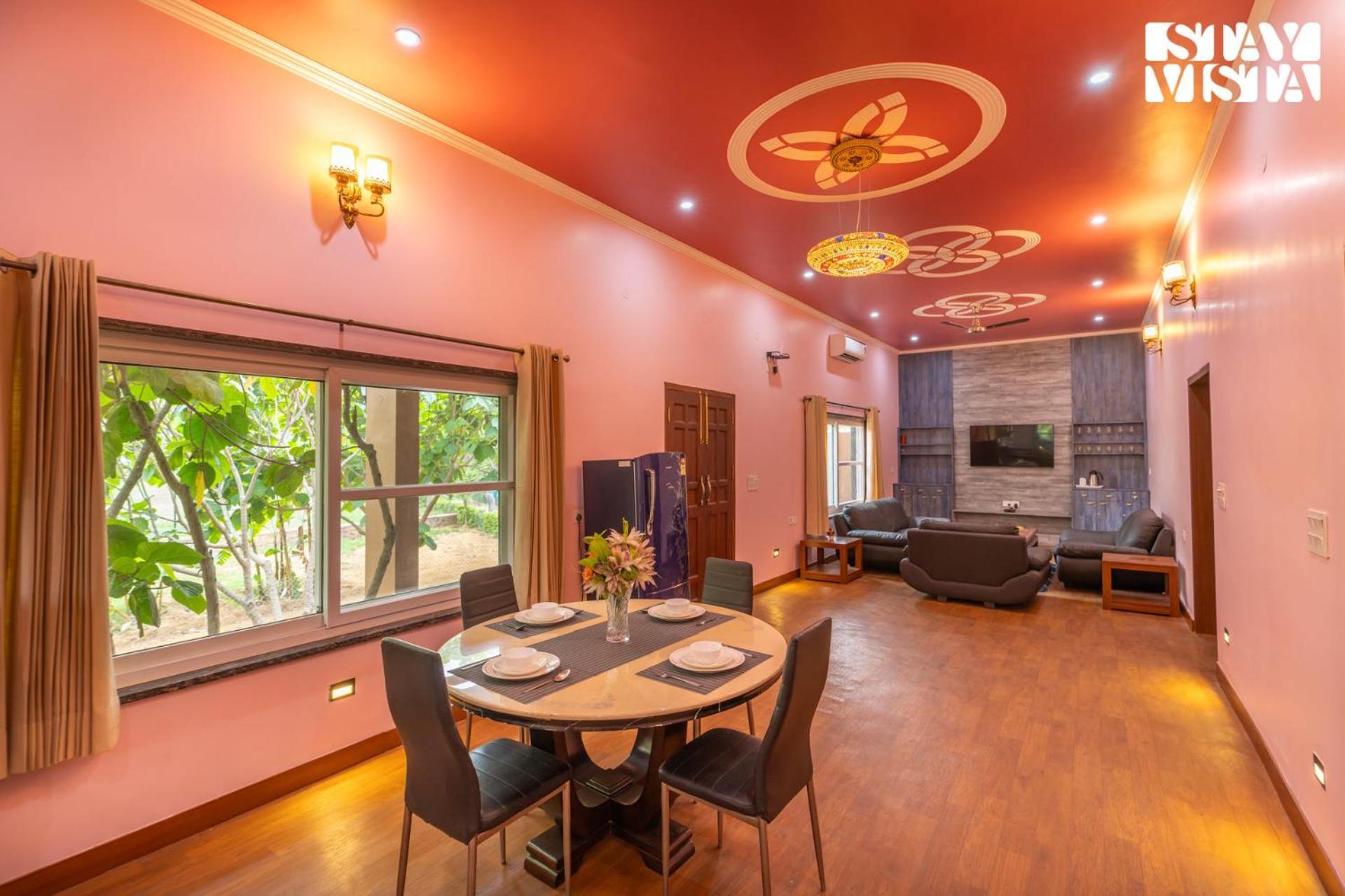 Stayvista At Maple Farms With Pool, Bbq & Bonfire Sohna Экстерьер фото