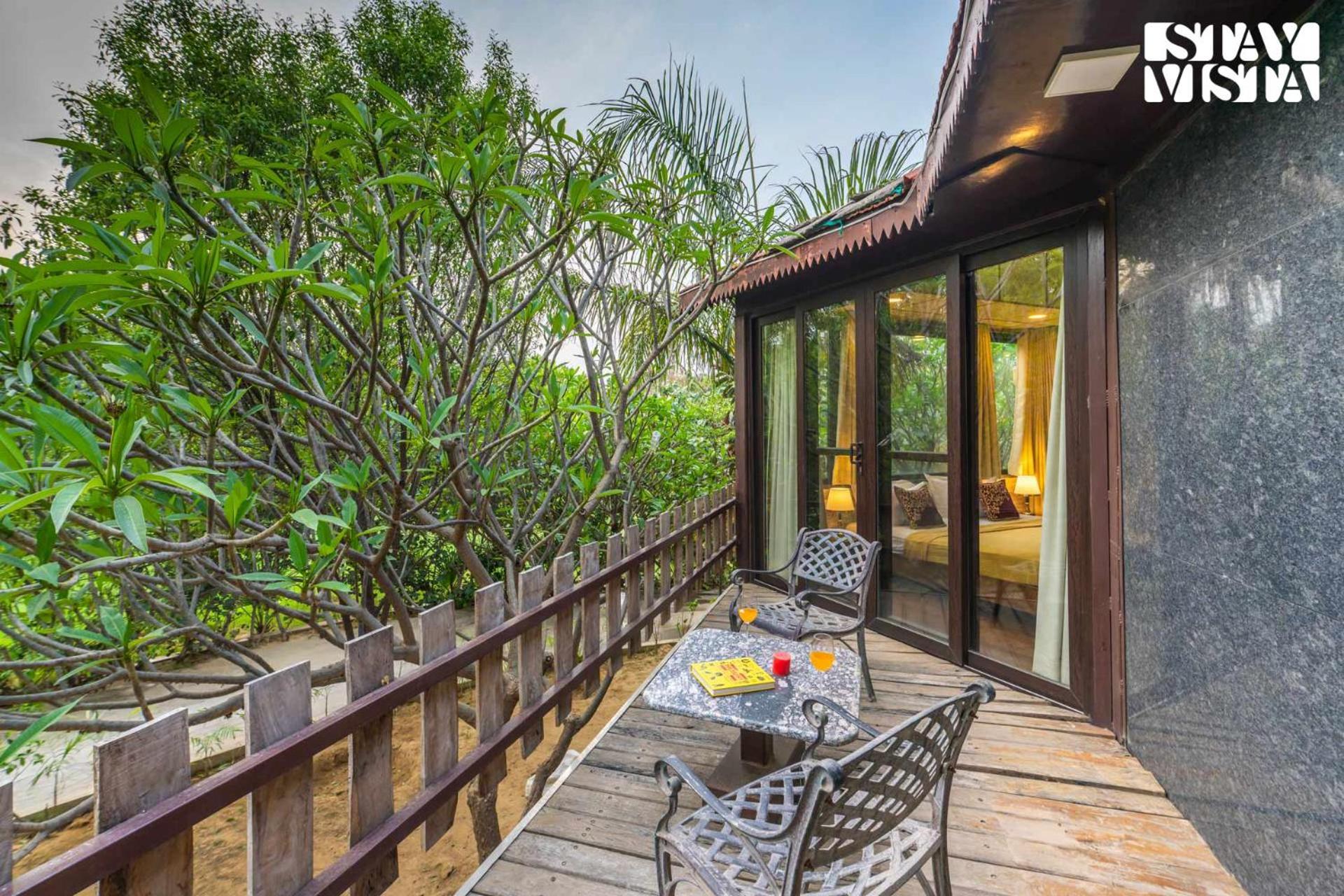 Stayvista At Maple Farms With Pool, Bbq & Bonfire Sohna Экстерьер фото